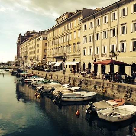 Hotel Centrale Otel Trieste