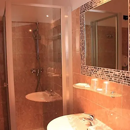 Hotel Centrale 3*