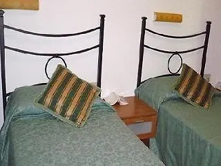 Hotel Centrale Hotell 3*