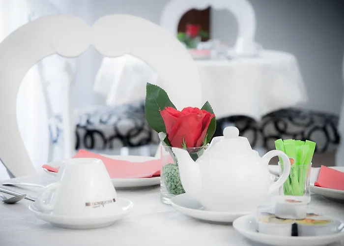 Hotel Centrale מלון