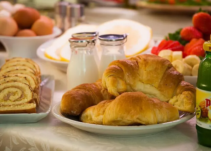 Hotel Centrale מלון טריאסטה