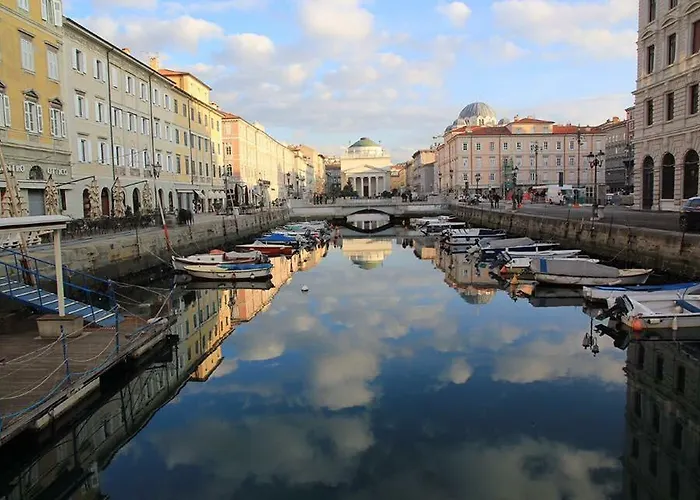 Hotel Centrale מלון 3*