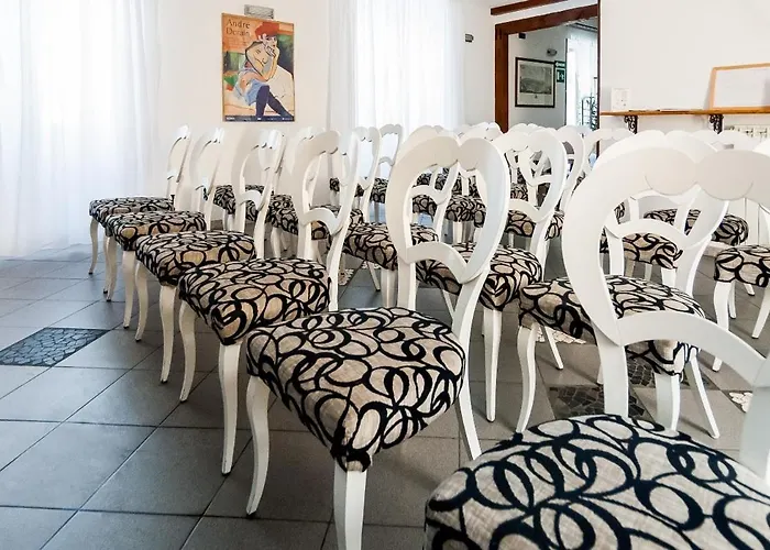 Hotel Centrale מלון טריאסטה